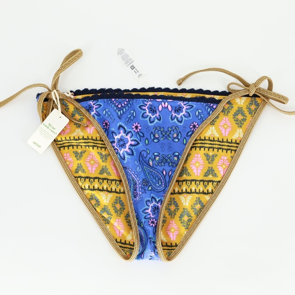 Aerie Reversible Bikini Bottom Paisley Tribal Gold Foil Side Tie Size‎ Medium